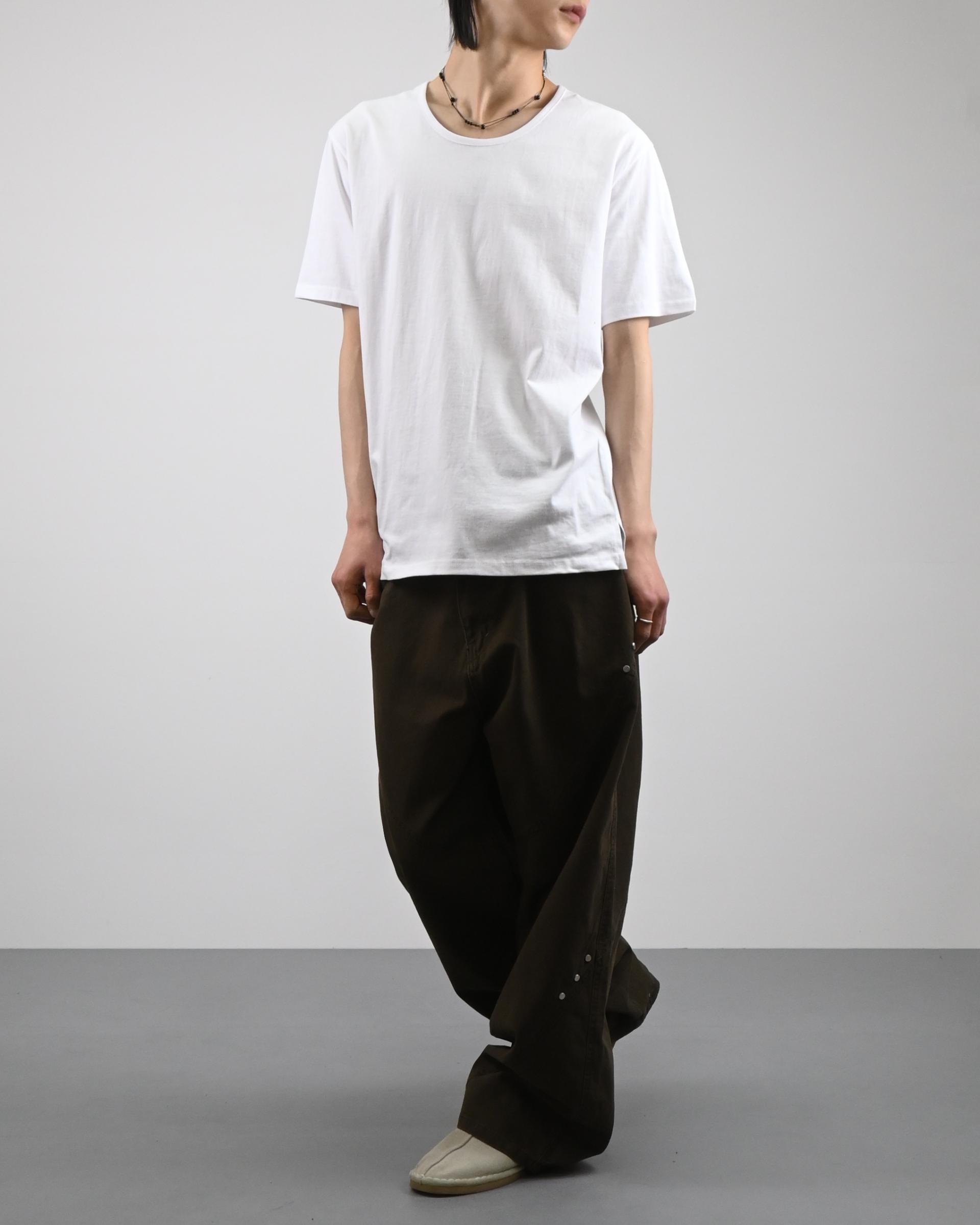 u-neck slit half t-shirt