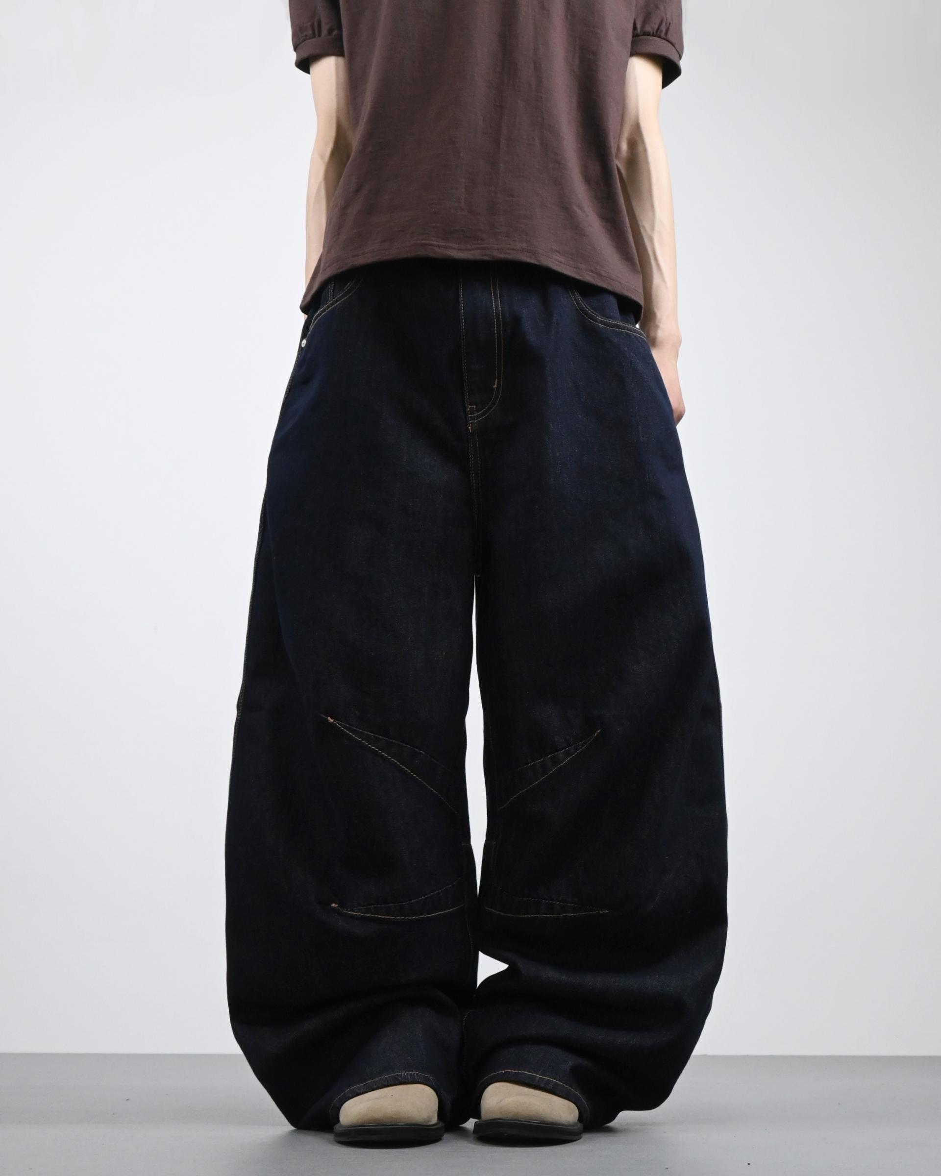 dart balloon denim pants (non faded)