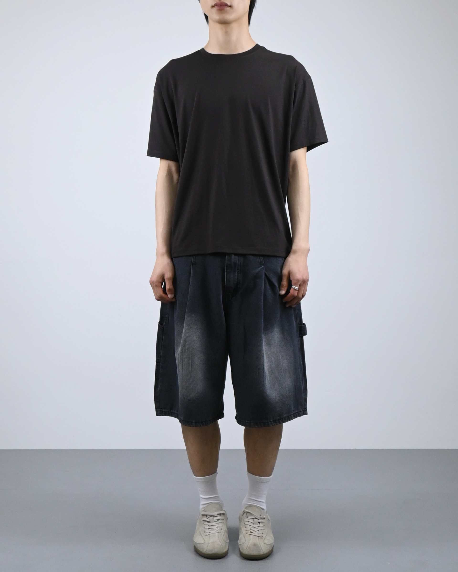 day round half t-shirt