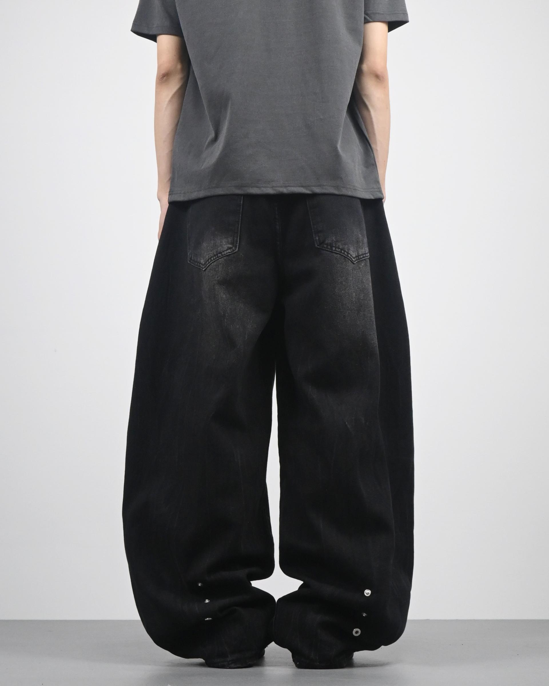 snap creased balloon denim pants