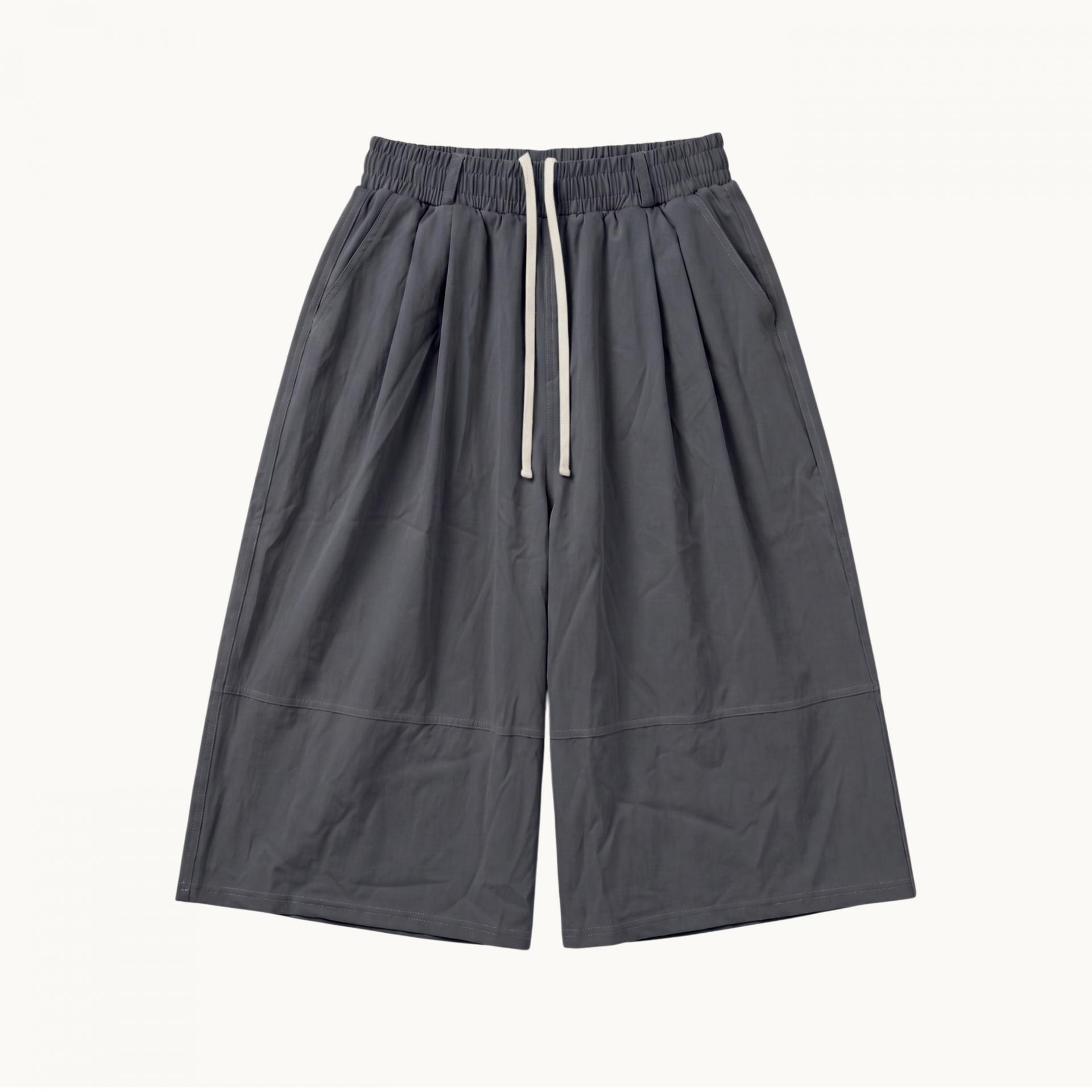 knee incision bermuda pants