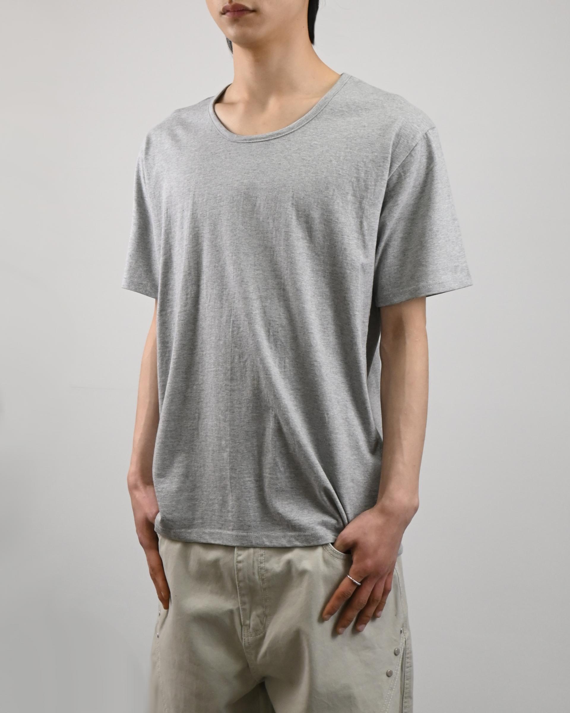 u-neck slit half t-shirt