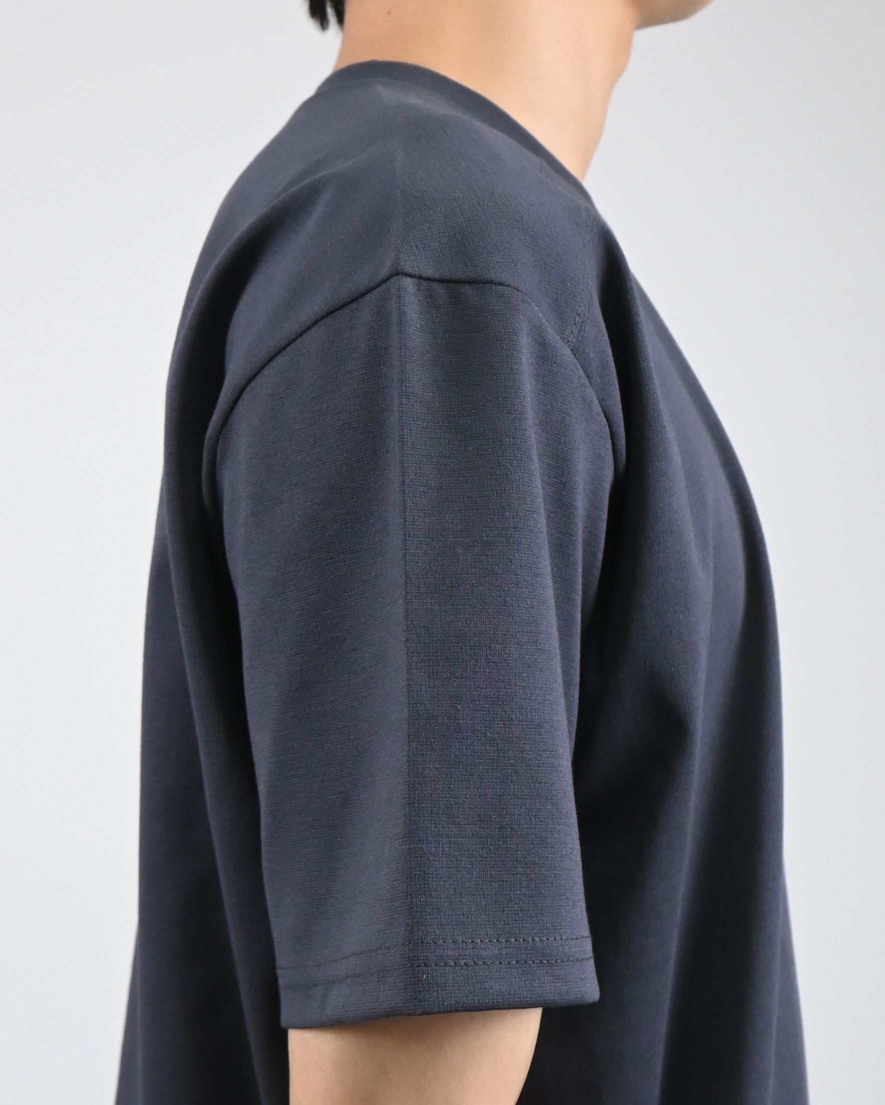 front shoulder line half t-shirt