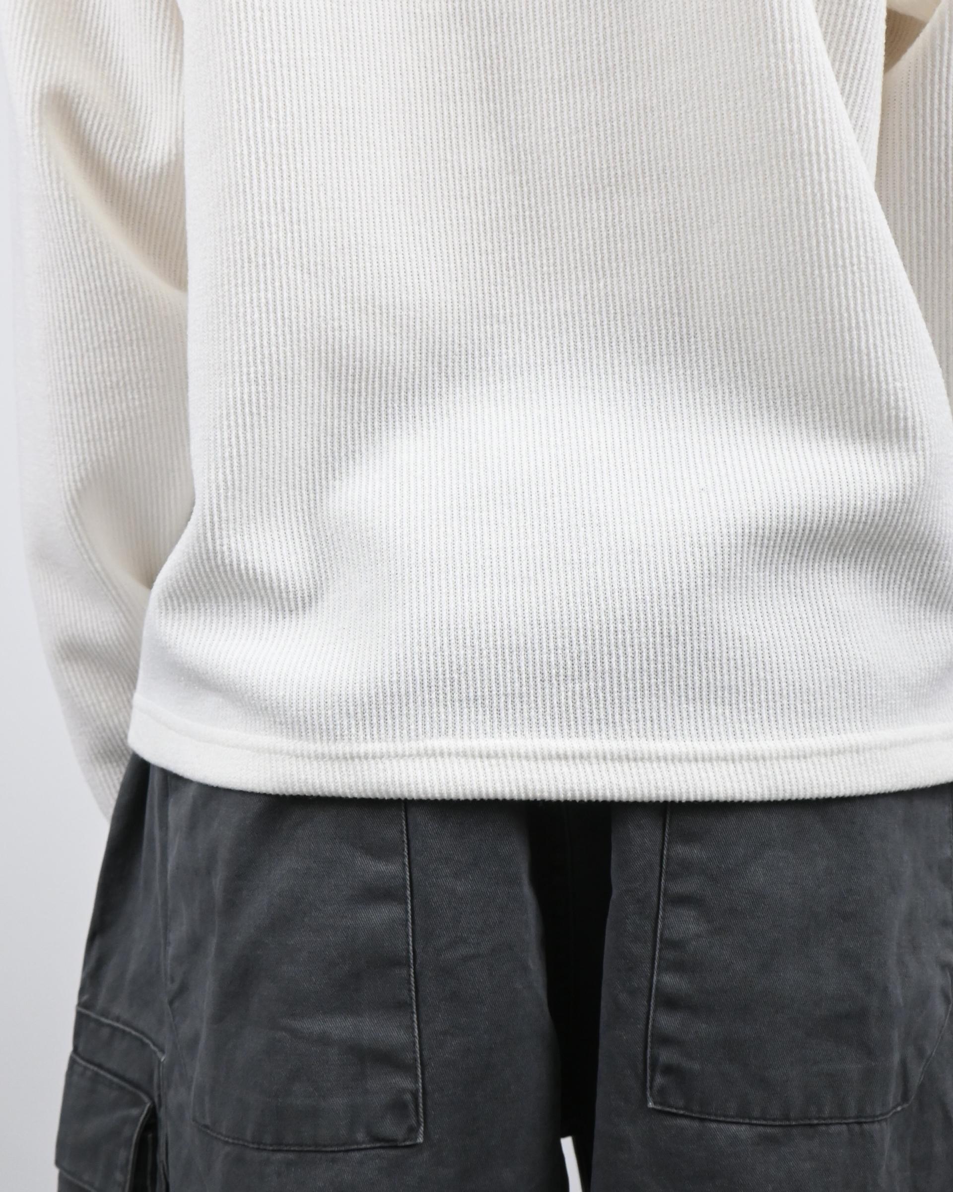 low round knit