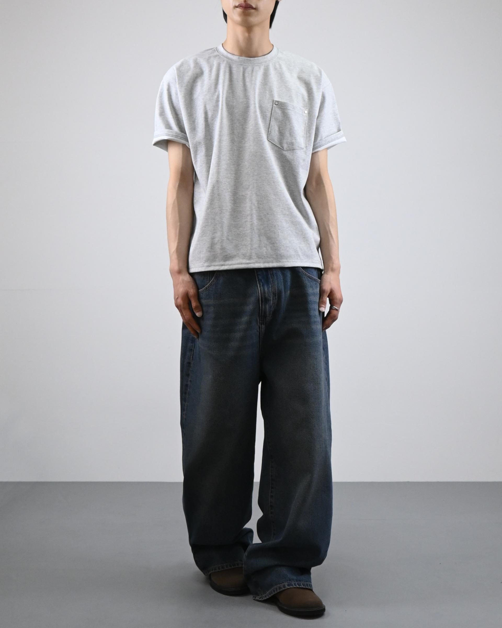 rivet crop half t-shirt