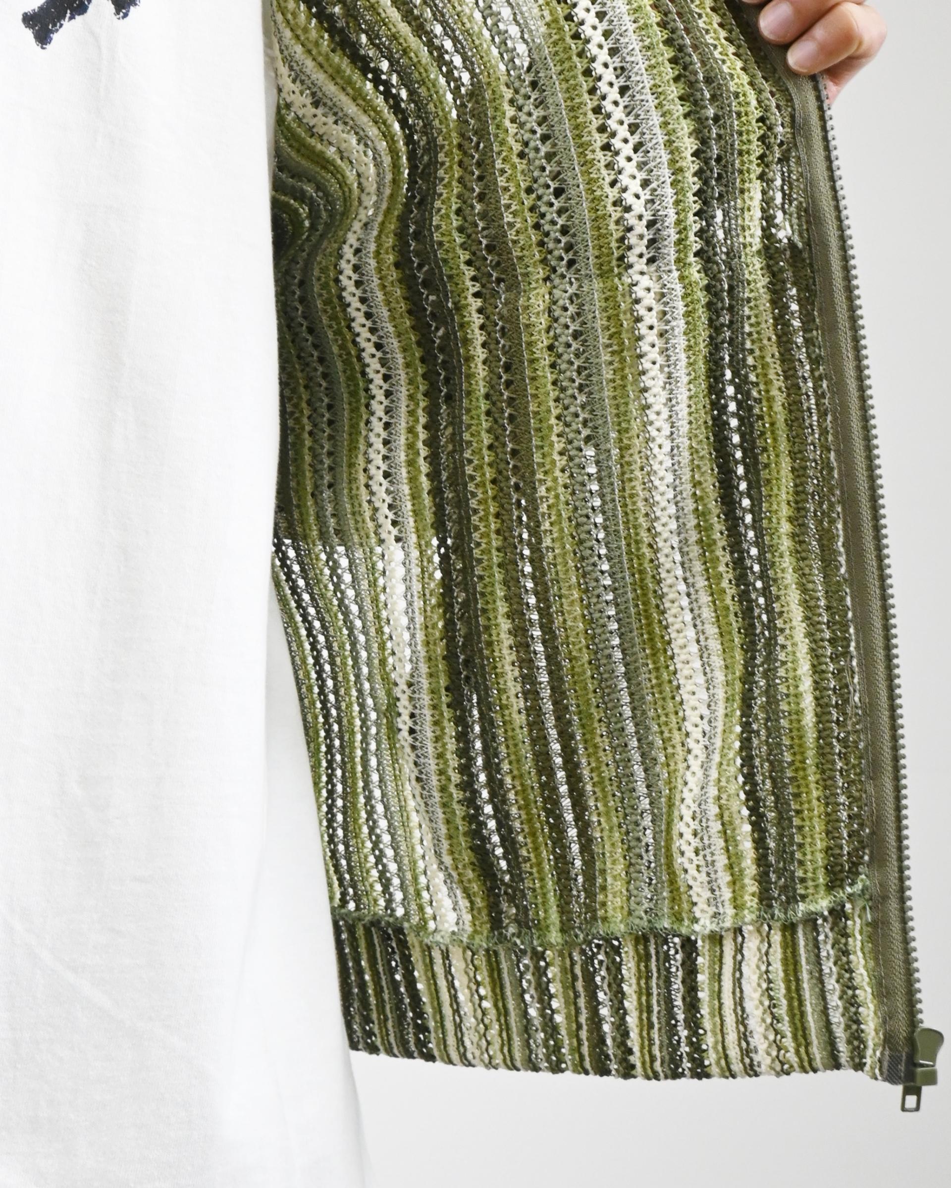 stripe punching hood zip-up
