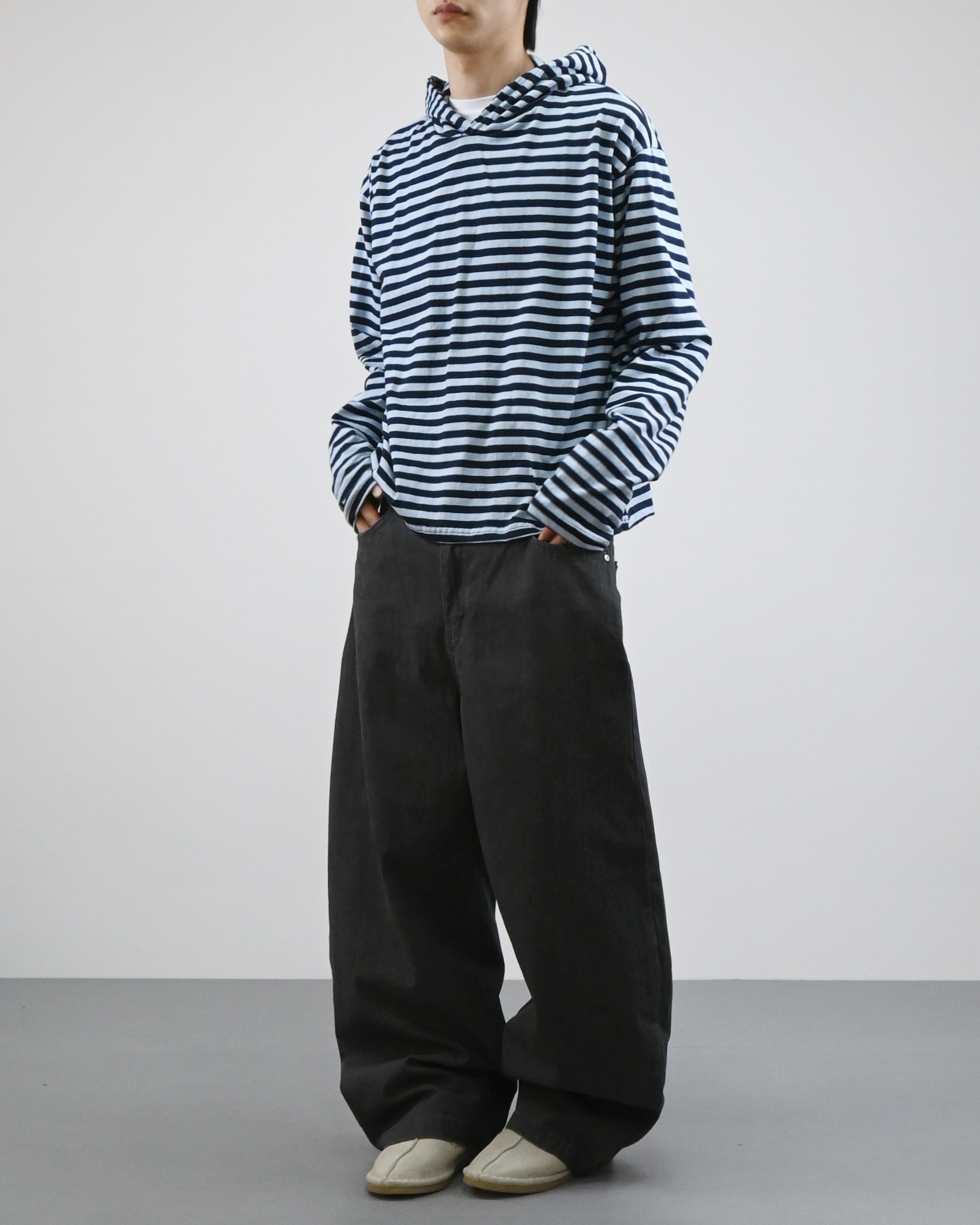 reed cropped striped hoodie