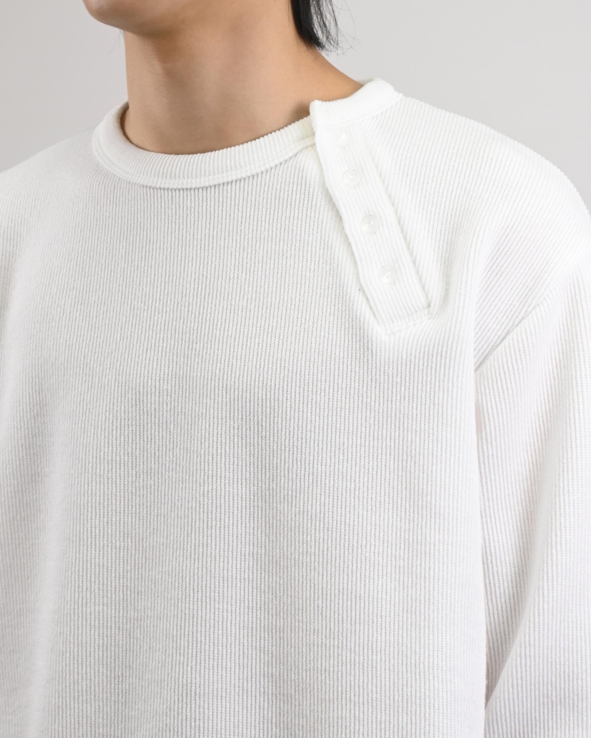 mild snap long sleeves