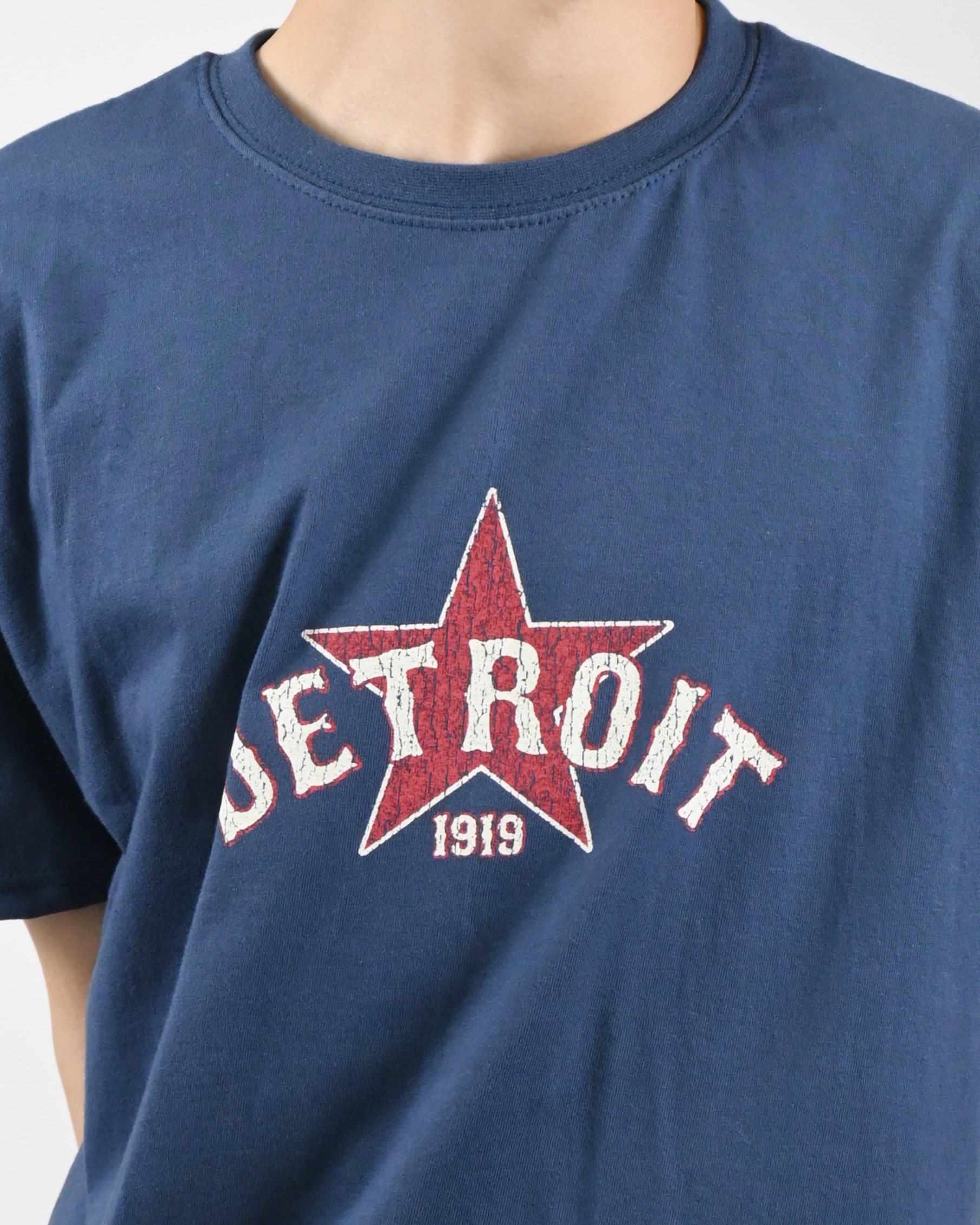 detroit half t-shirt
