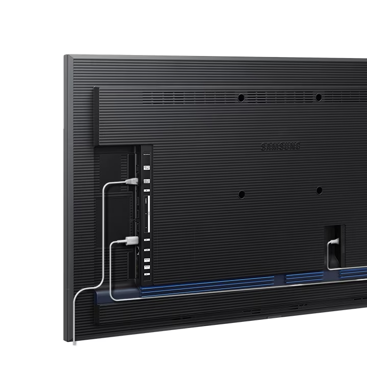 후면의 케이블 선 부분을 보여주고 있습니다.