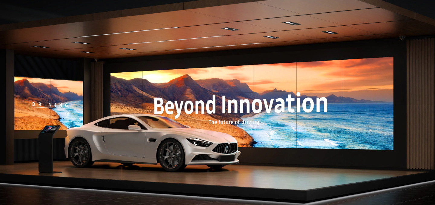 자동차가 전시되어 있습니다.