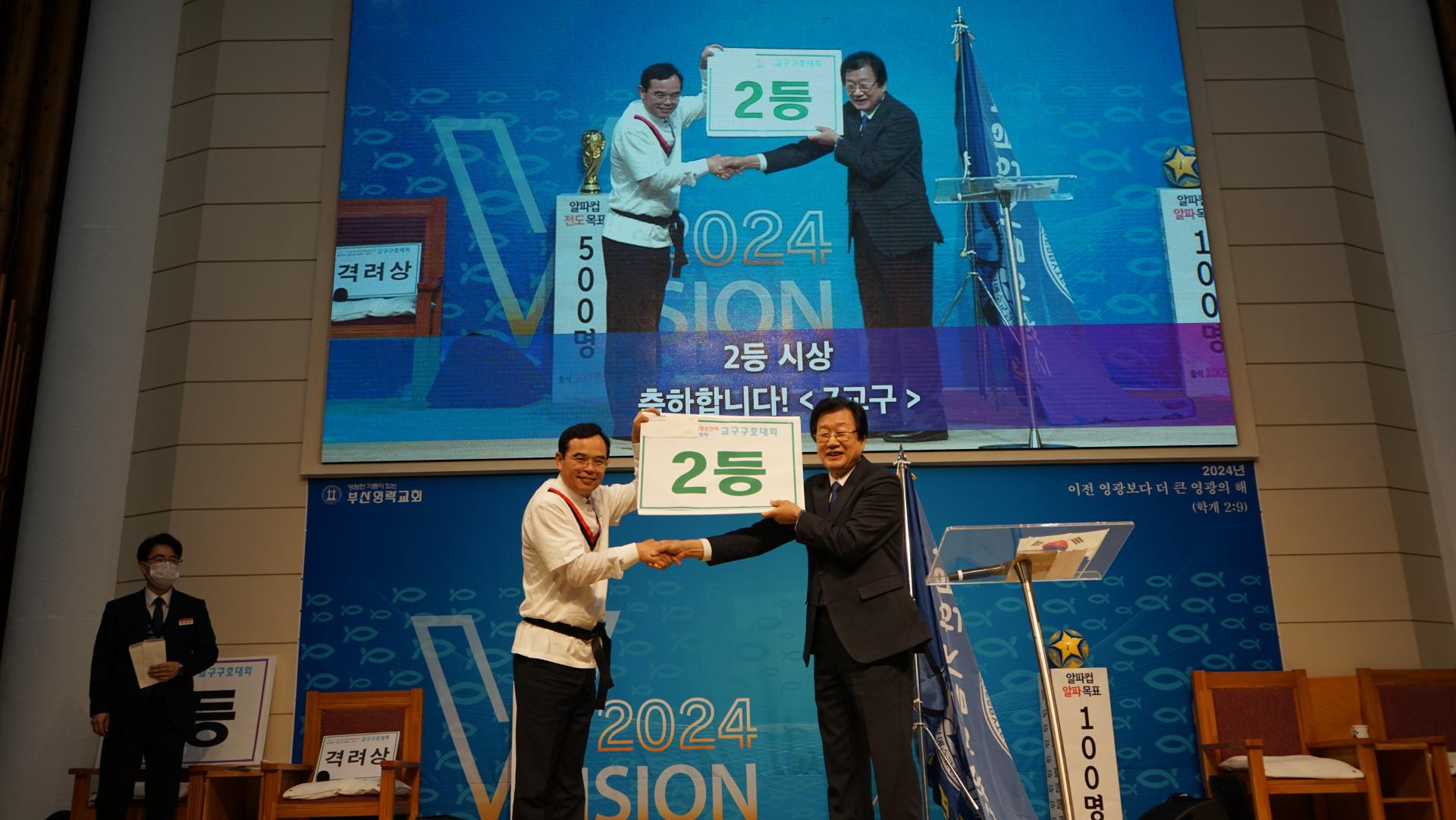 35afc5867c388.jpg