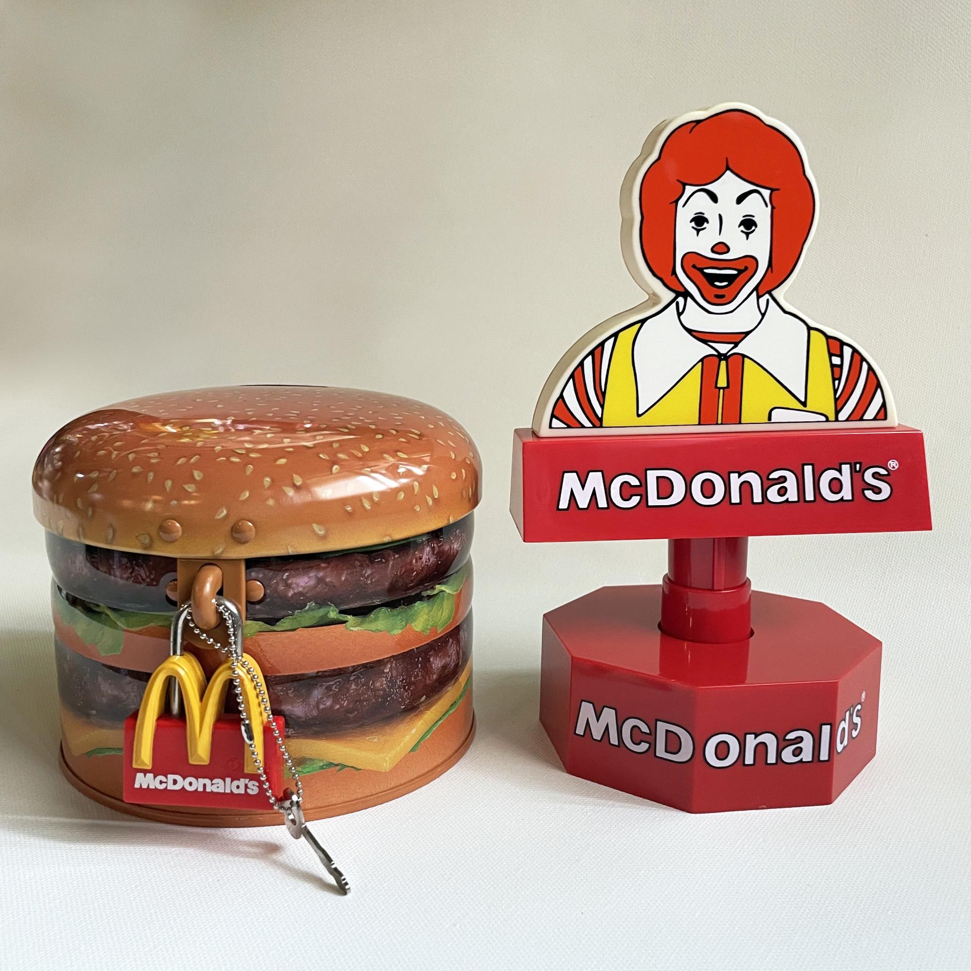 [VINTAGE][RARE] 1998 BIG MCDONALD'S COIN BANK