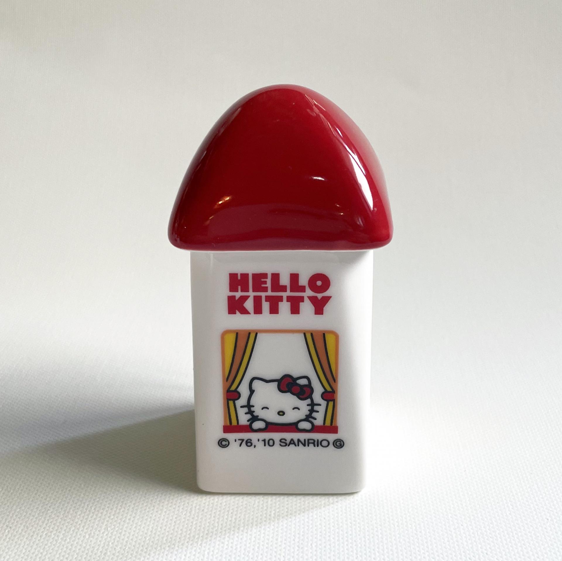 [VINTAGE] 2010 HELLO KITTY SEASONING CONTAINER SET