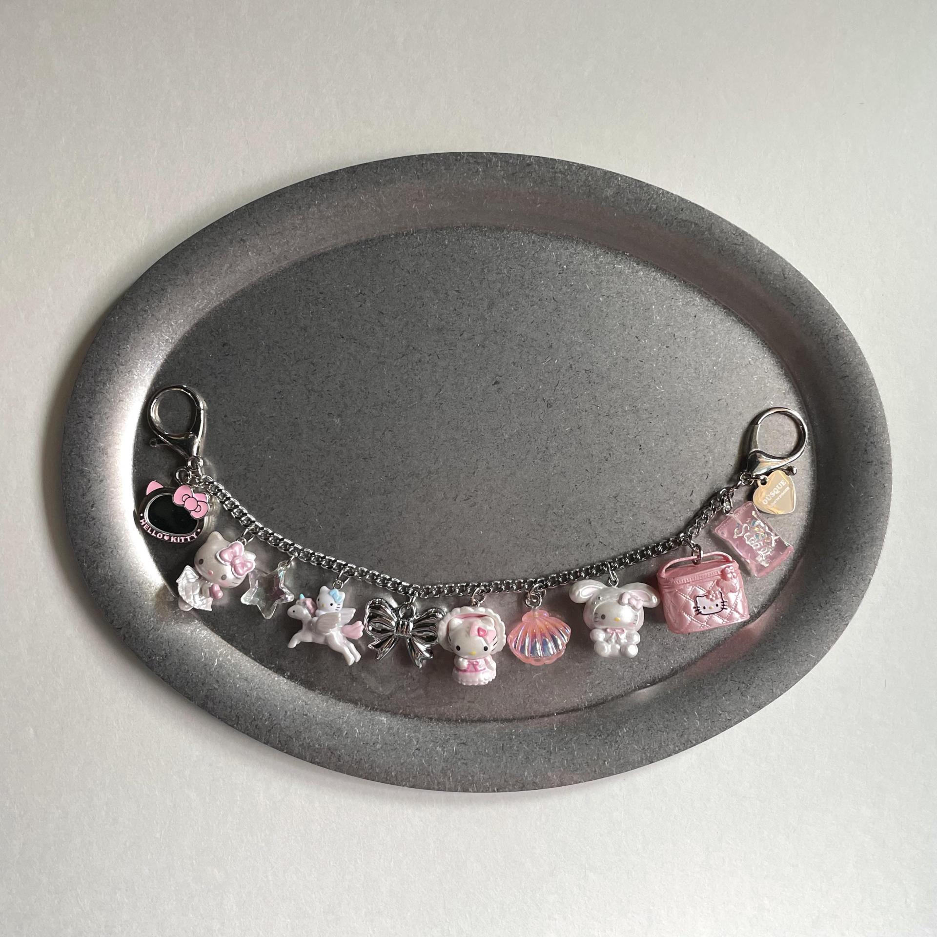 [ONLY OÙSQUE] Nº208 BAGCHARMS