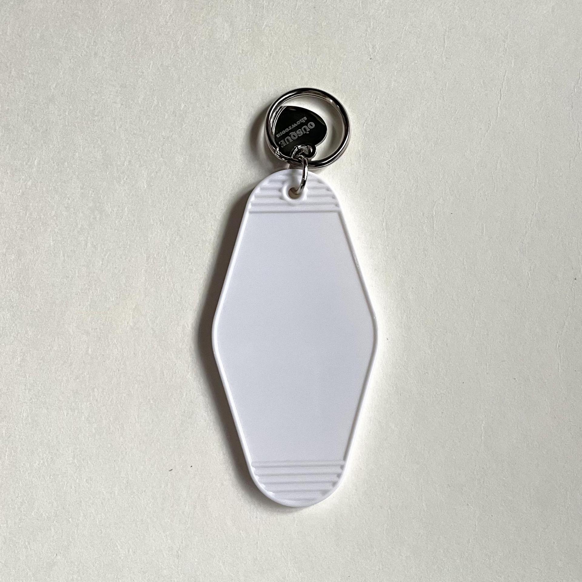 [ONLY OÙSQUE] HOTEL KEY CHAIN SMILE BASIC COLLECTION
