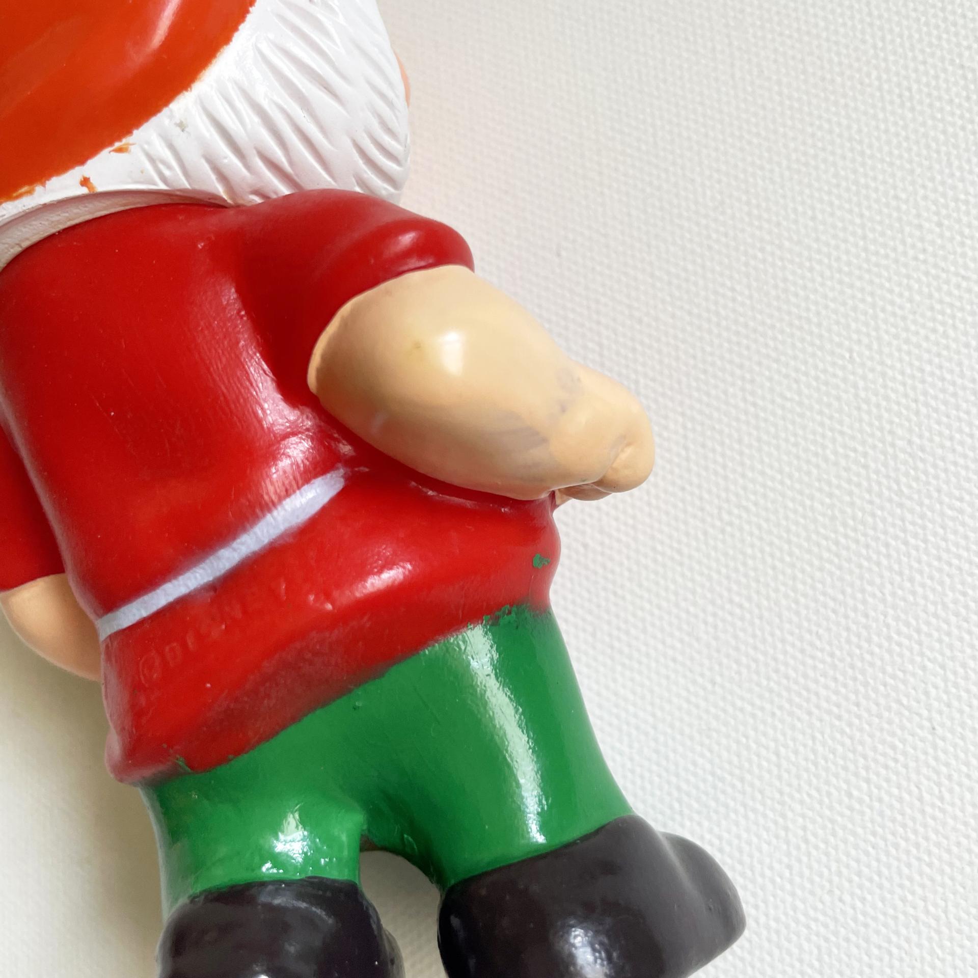 [VINTAGE] DISNEY THE SEVEN DWARFS FIGURES