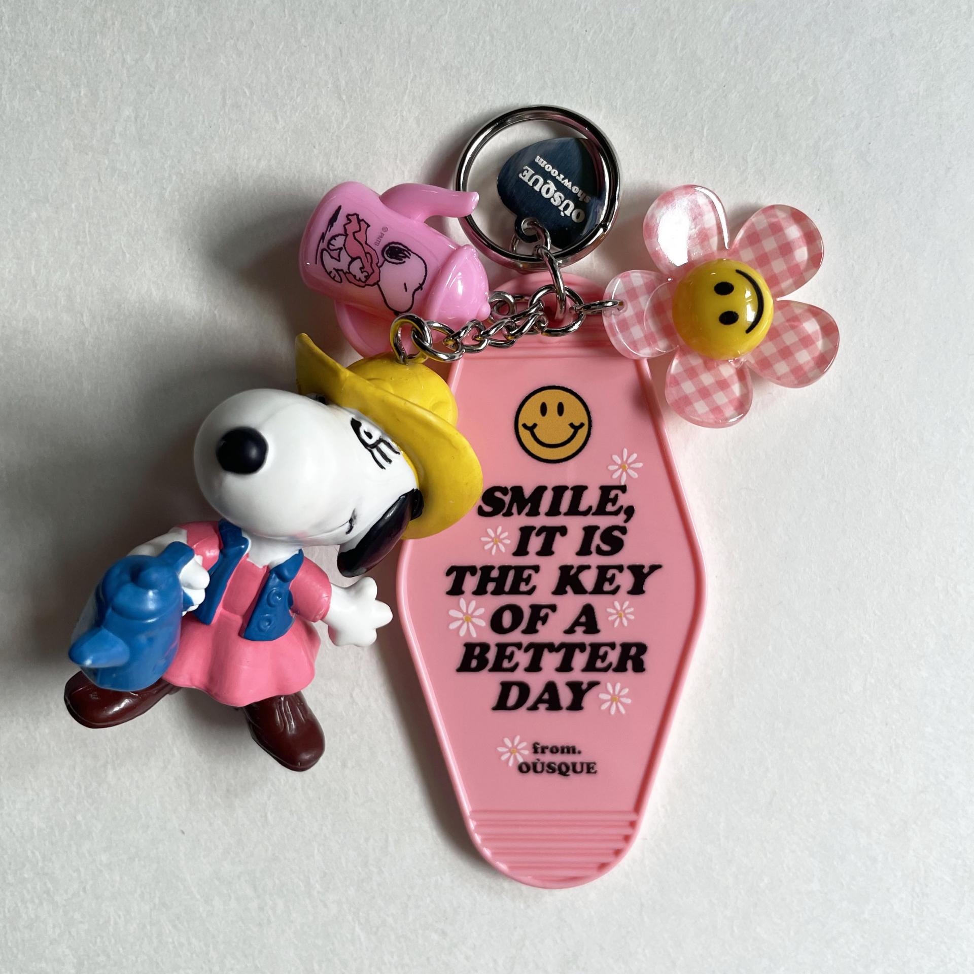 [ONLY OÙSQUE] HOTEL KEY CHAIN SMILE COLLECTION 1