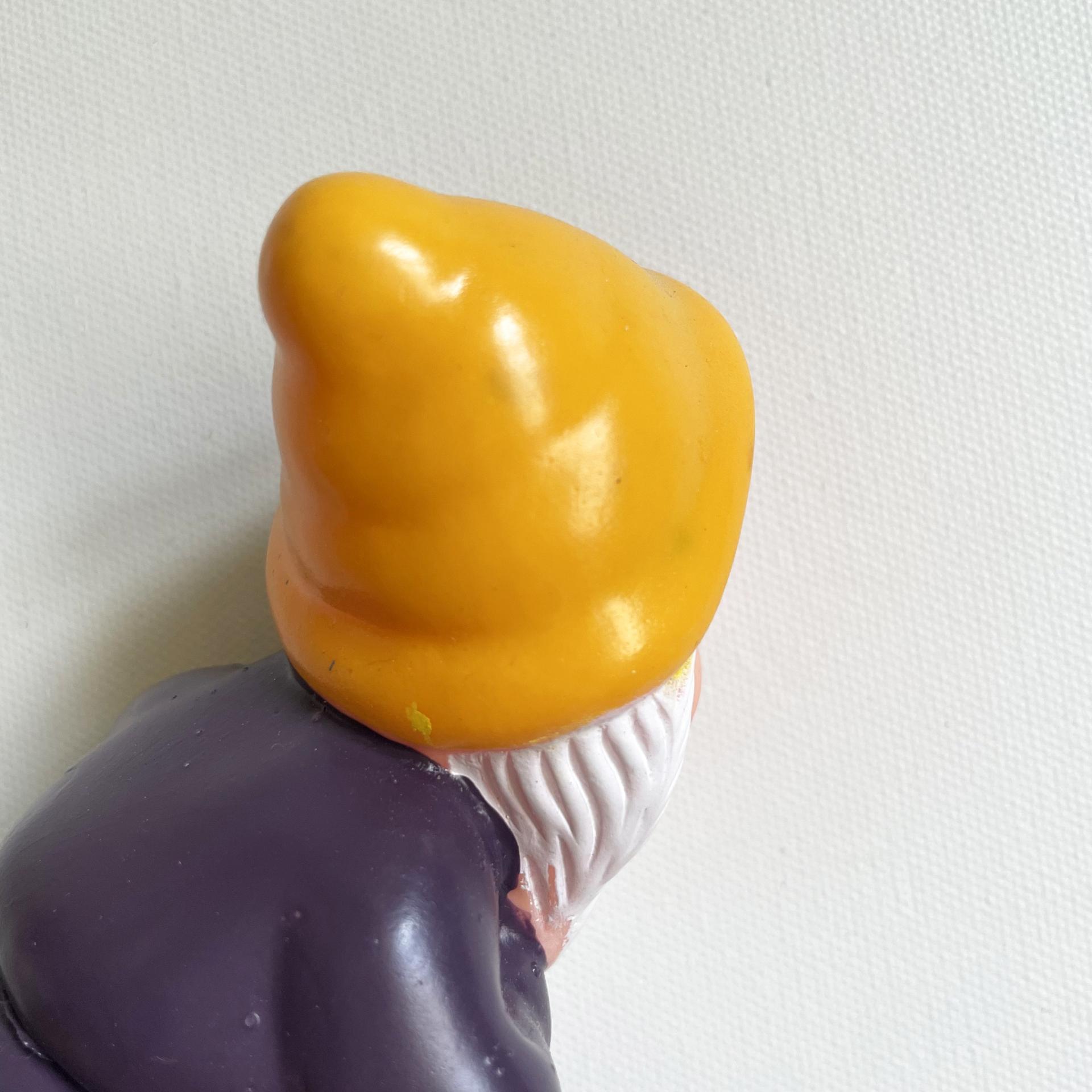 [VINTAGE] DISNEY THE SEVEN DWARFS FIGURES