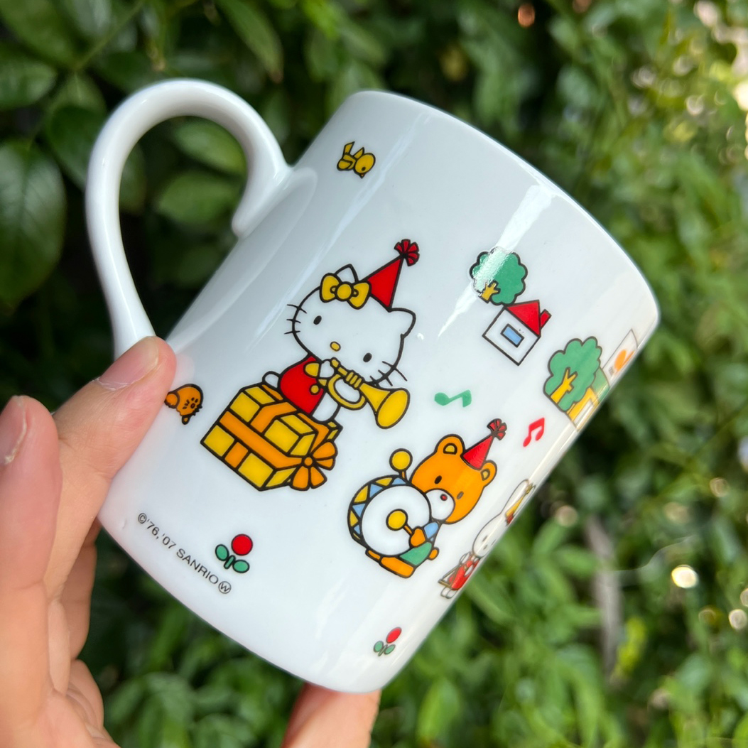 [VINTAGE] 2007 HELLO KITTY & FRIENDS MUG