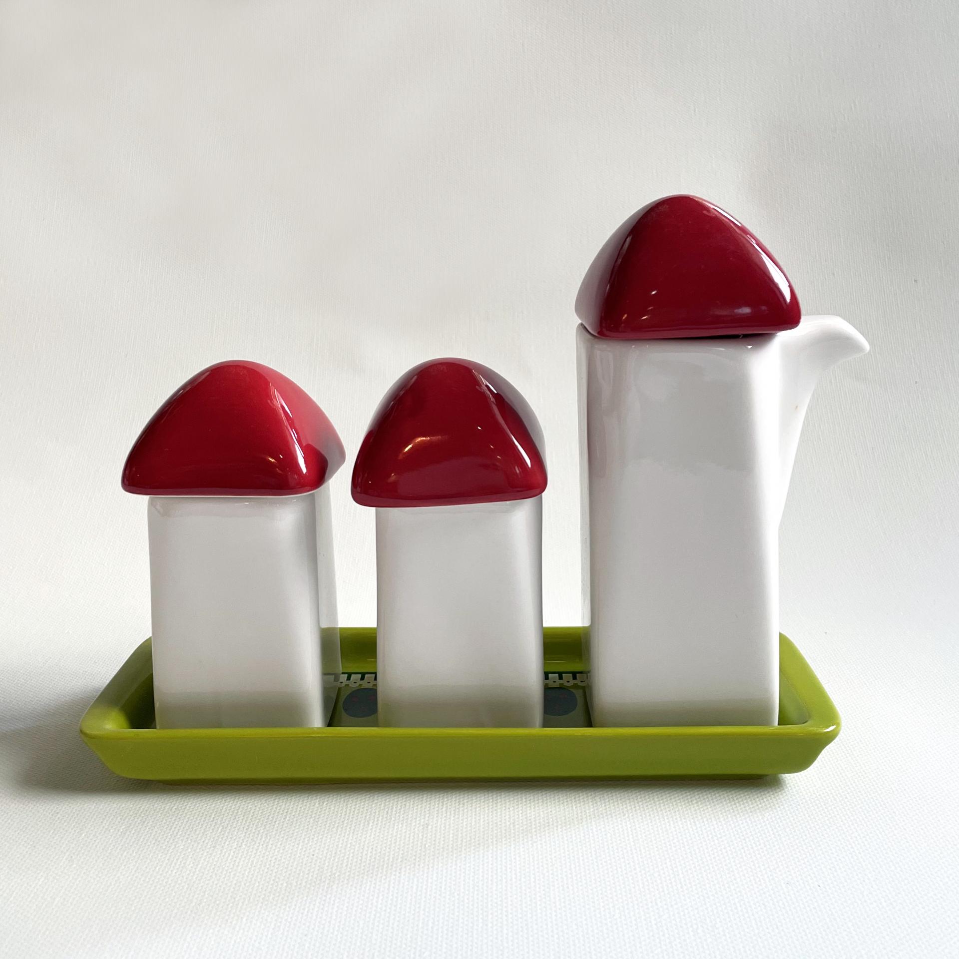 [VINTAGE] 2010 HELLO KITTY SEASONING CONTAINER SET