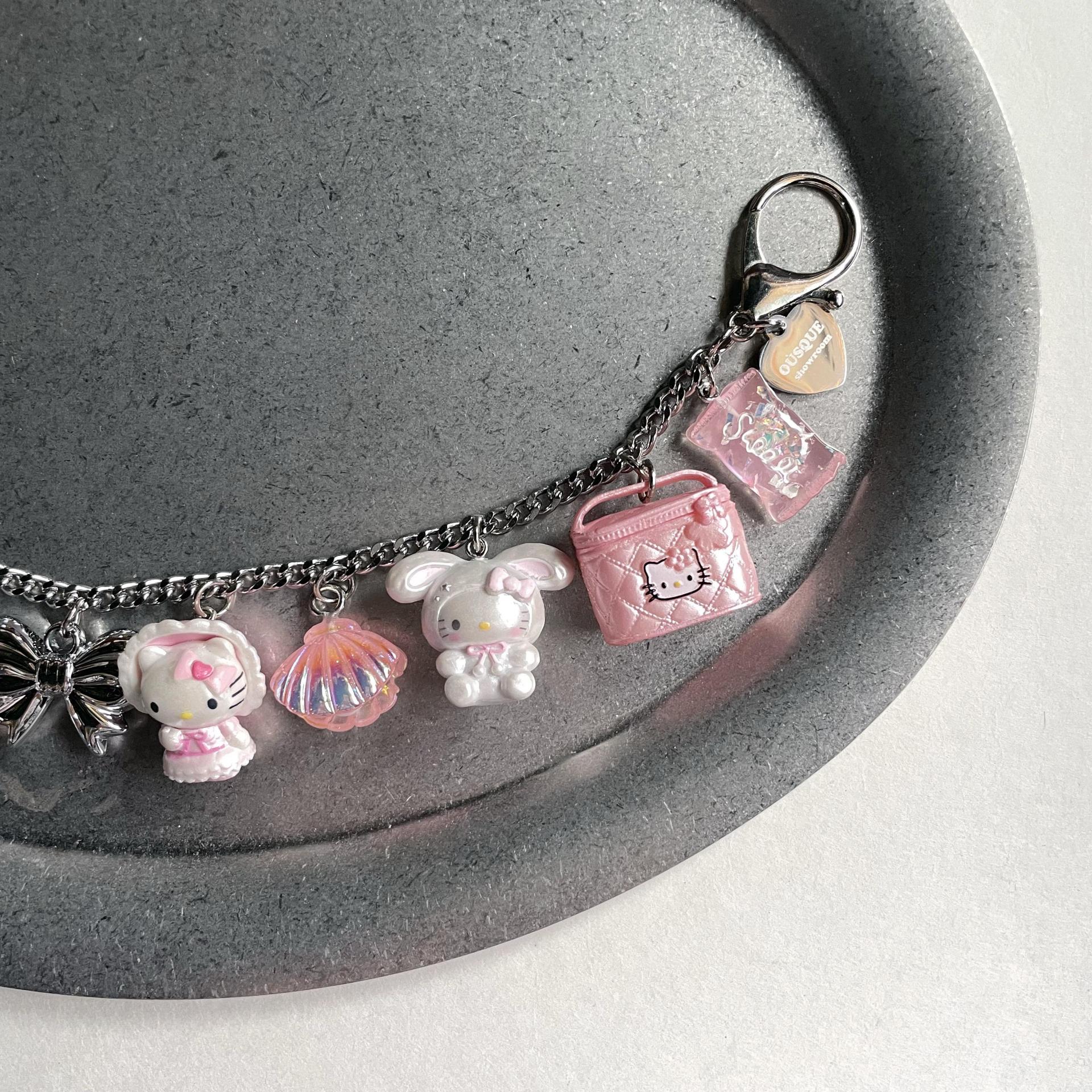 [ONLY OÙSQUE] Nº208 BAGCHARMS