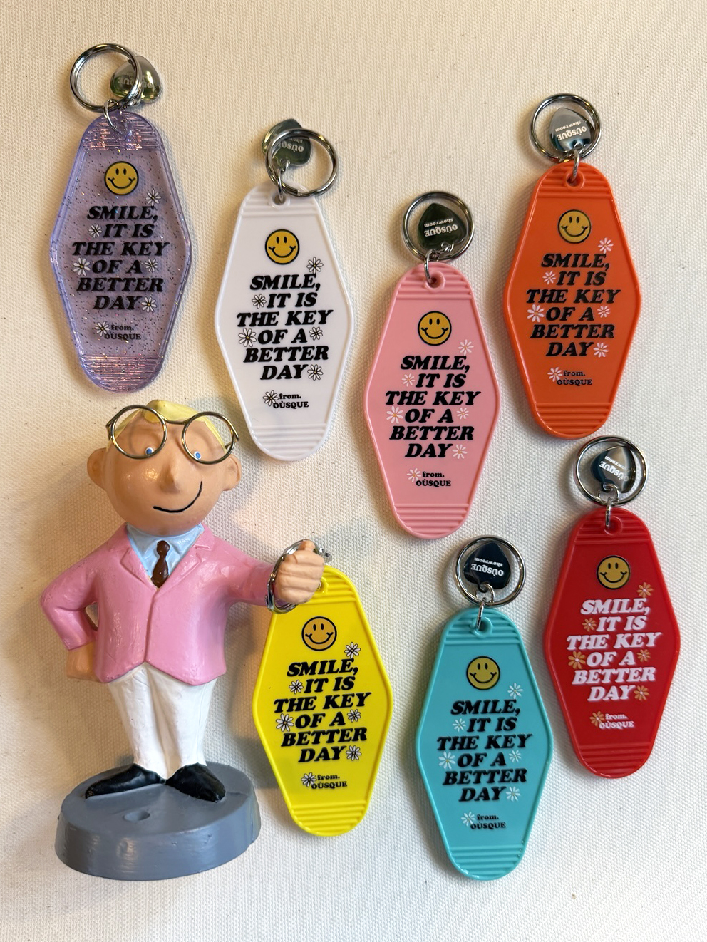 [ONLY OÙSQUE] HOTEL KEY CHAIN SMILE BASIC COLLECTION