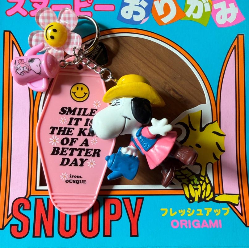 [ONLY OÙSQUE] HOTEL KEY CHAIN SMILE COLLECTION 1