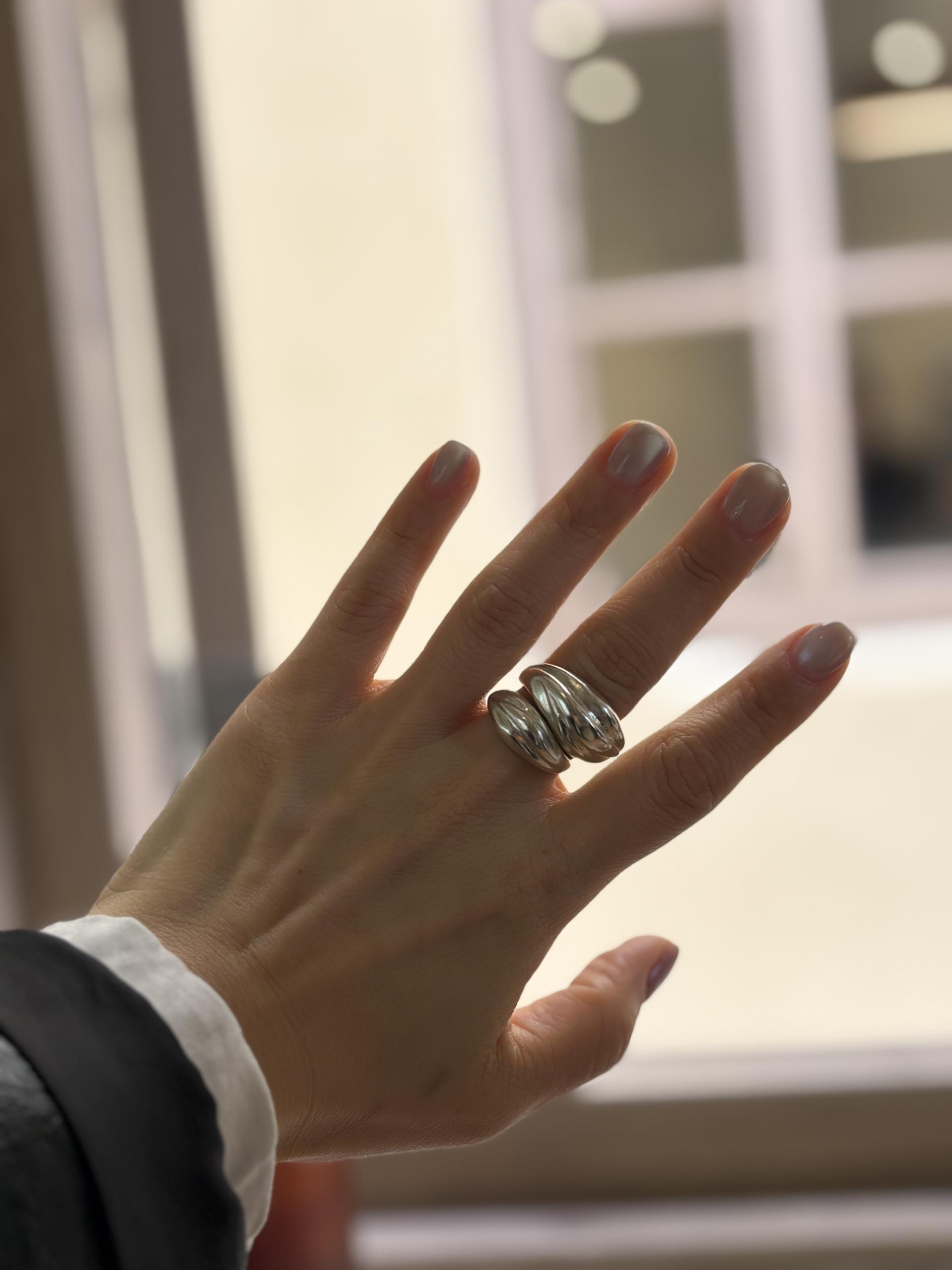 Flow Ring Bold