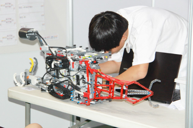 2d402229aaba9.jpg