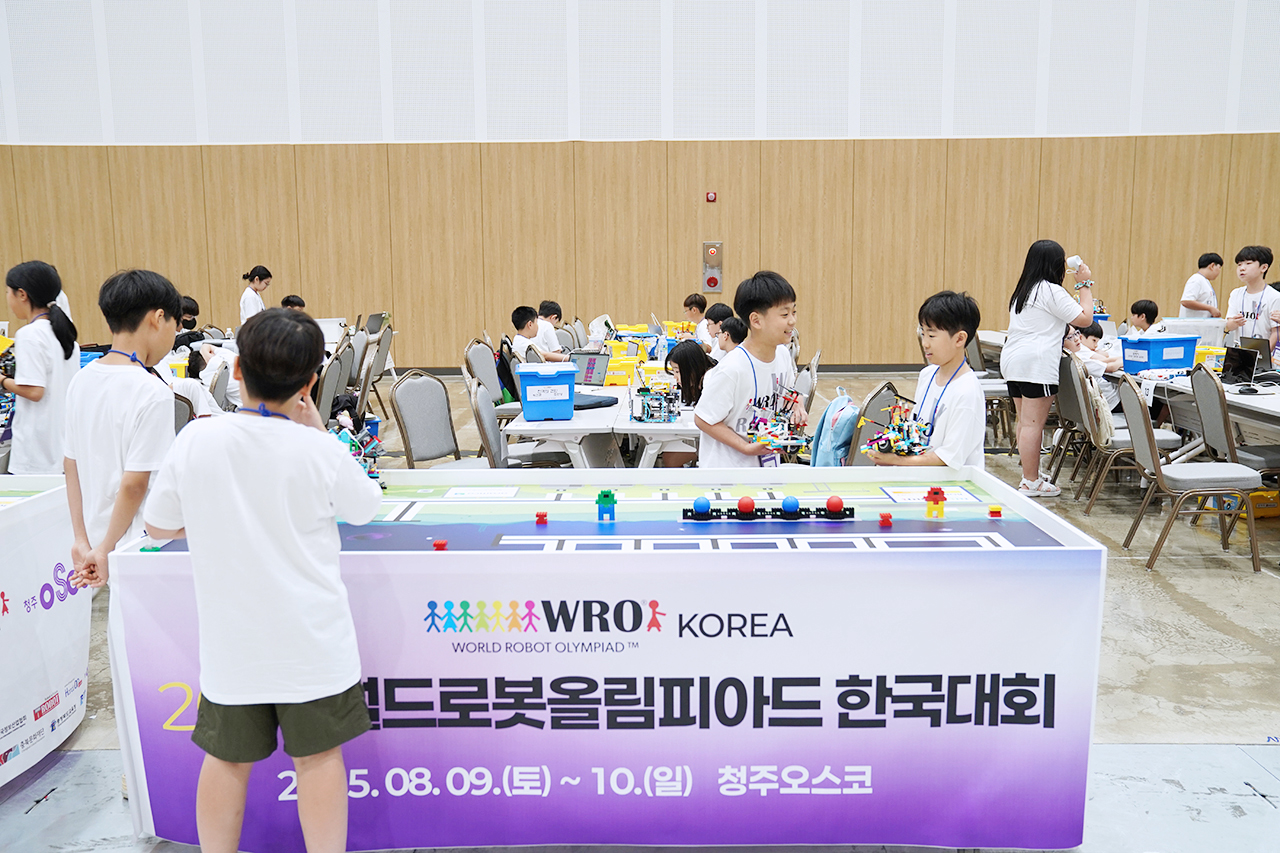 64f9fe21033c7.jpg