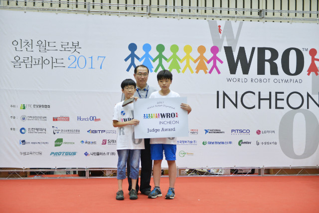 73c6327de4d40.jpg