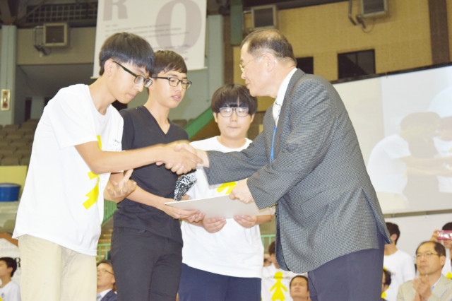 8e45216bf302a.jpg