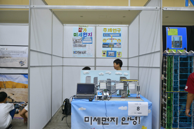9c8c86ed08579.jpg