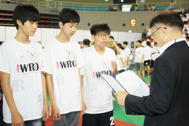 c902f147f4874.jpg