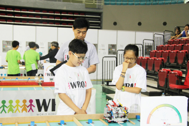 d9d102a8df073.jpg