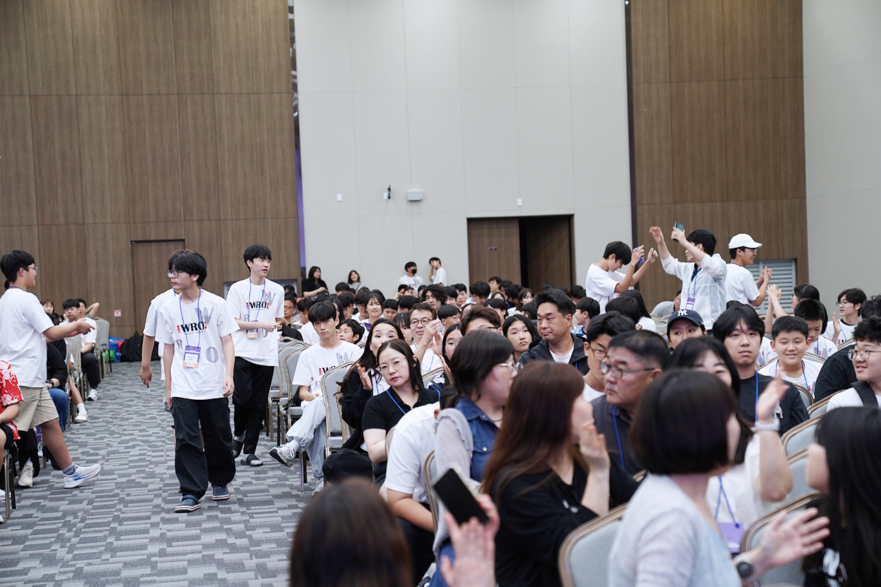 f93d4e4d307ab.jpg
