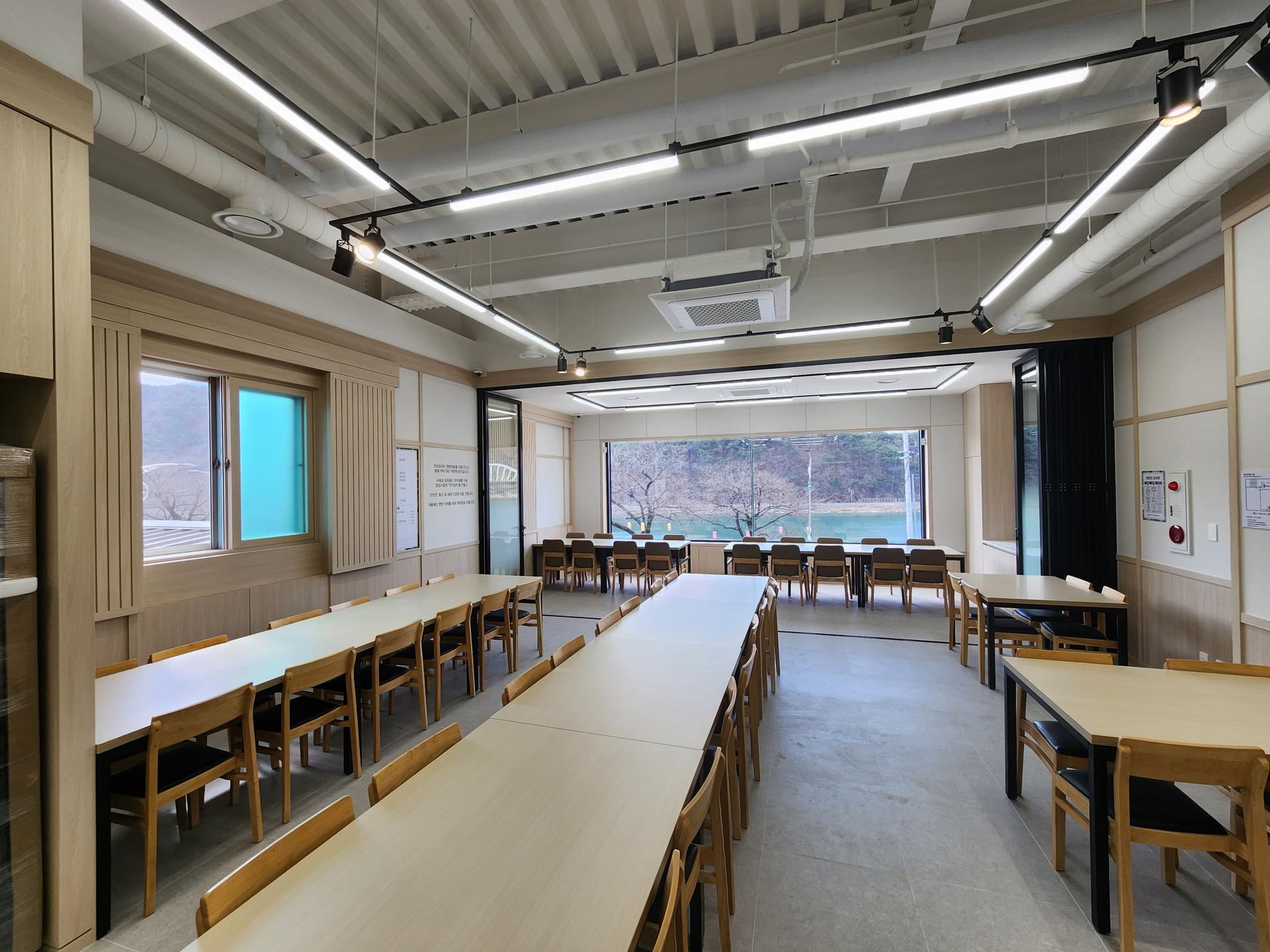 8efd86e169b39.jpg