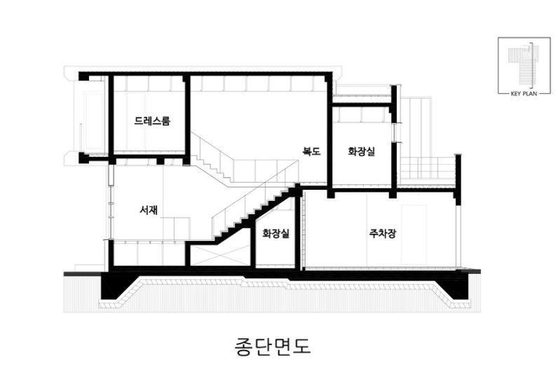 b1116c7b03483.jpg