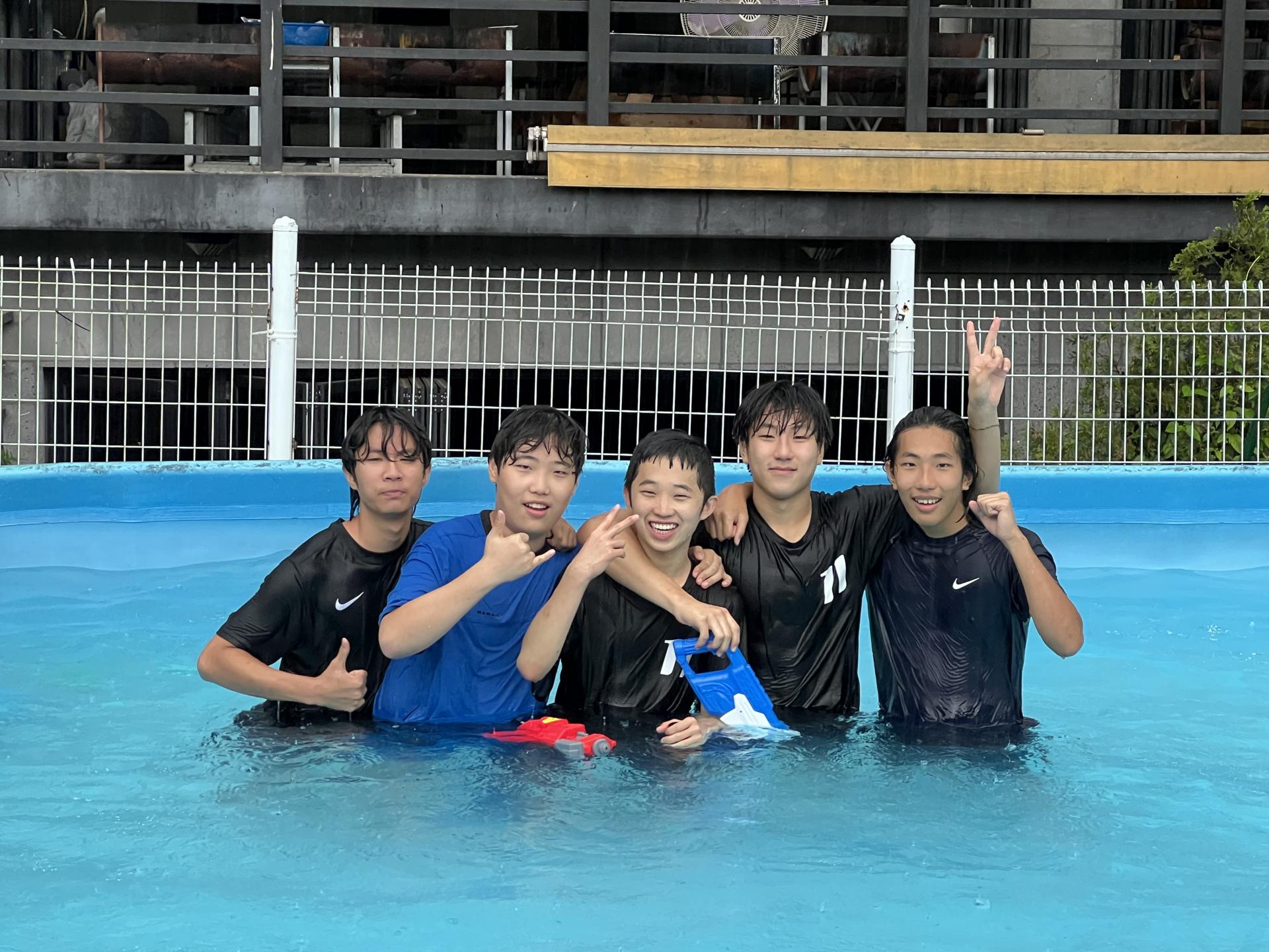 38c687cd5c328.jpg