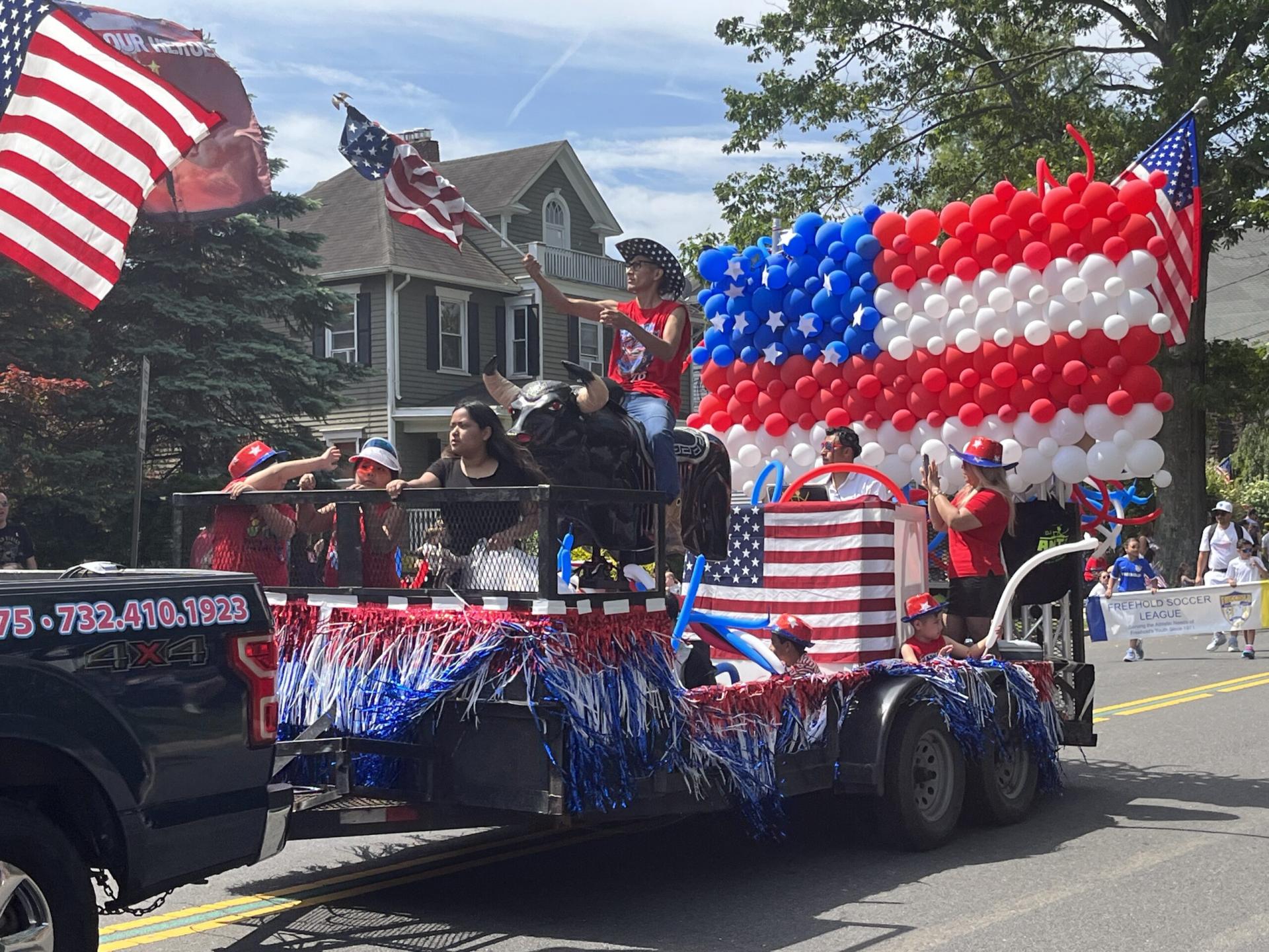 2025년 뉴저지 메모리얼 데이 주말: 추모와 함께 여름을 맞이하다 : 남미동아뉴스 ; Paraguay Times