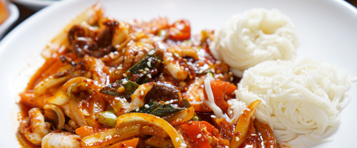 주꾸미볶음 jukkumibokkeum Stir-fried Webfoot Octopus チュクミボクム / イイダコ炒め 辣炒八爪鱼 辣炒短爪章魚