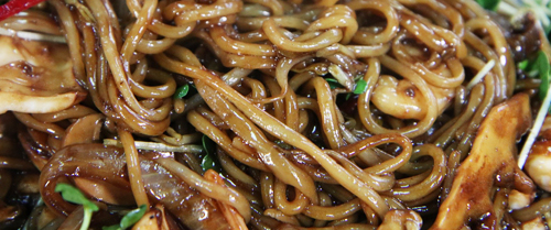 짜장면 jajangmyeon Noodles in Black Bean Sauce チャジャンミョン / ジャージャー麺 炸酱面 炸醬麵