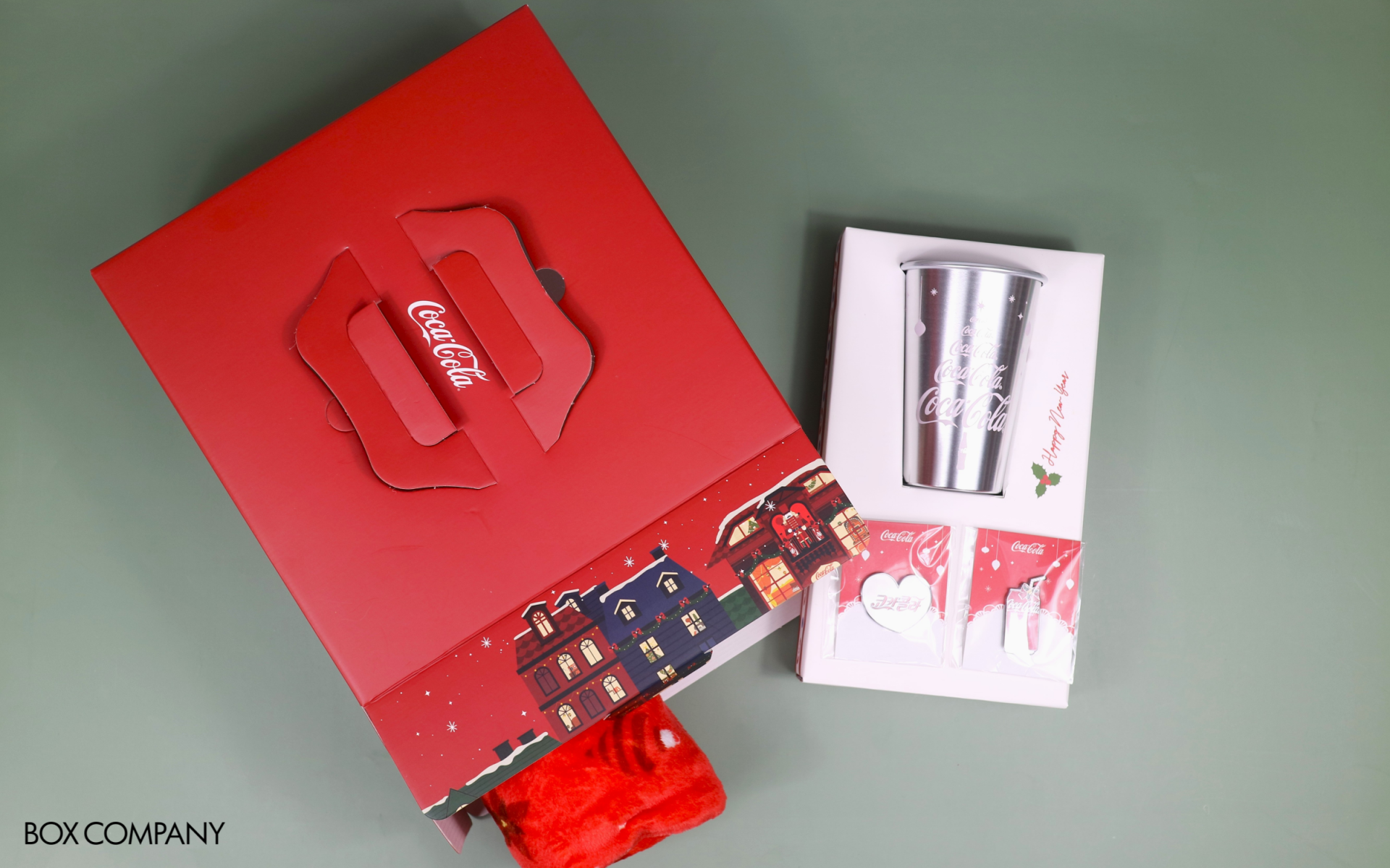 코카콜라 크리스마스 굿즈 패키지 제작