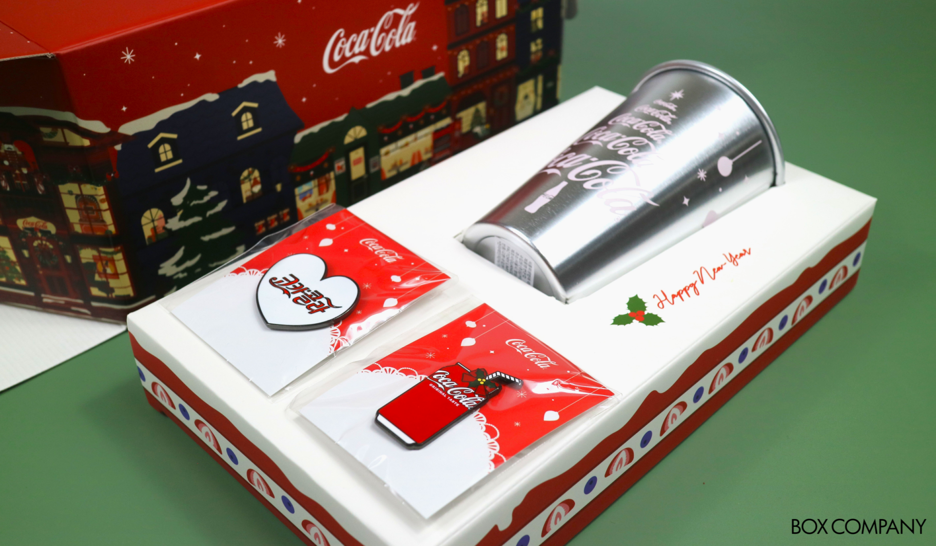 코카콜라 크리스마스 굿즈 패키지 제작