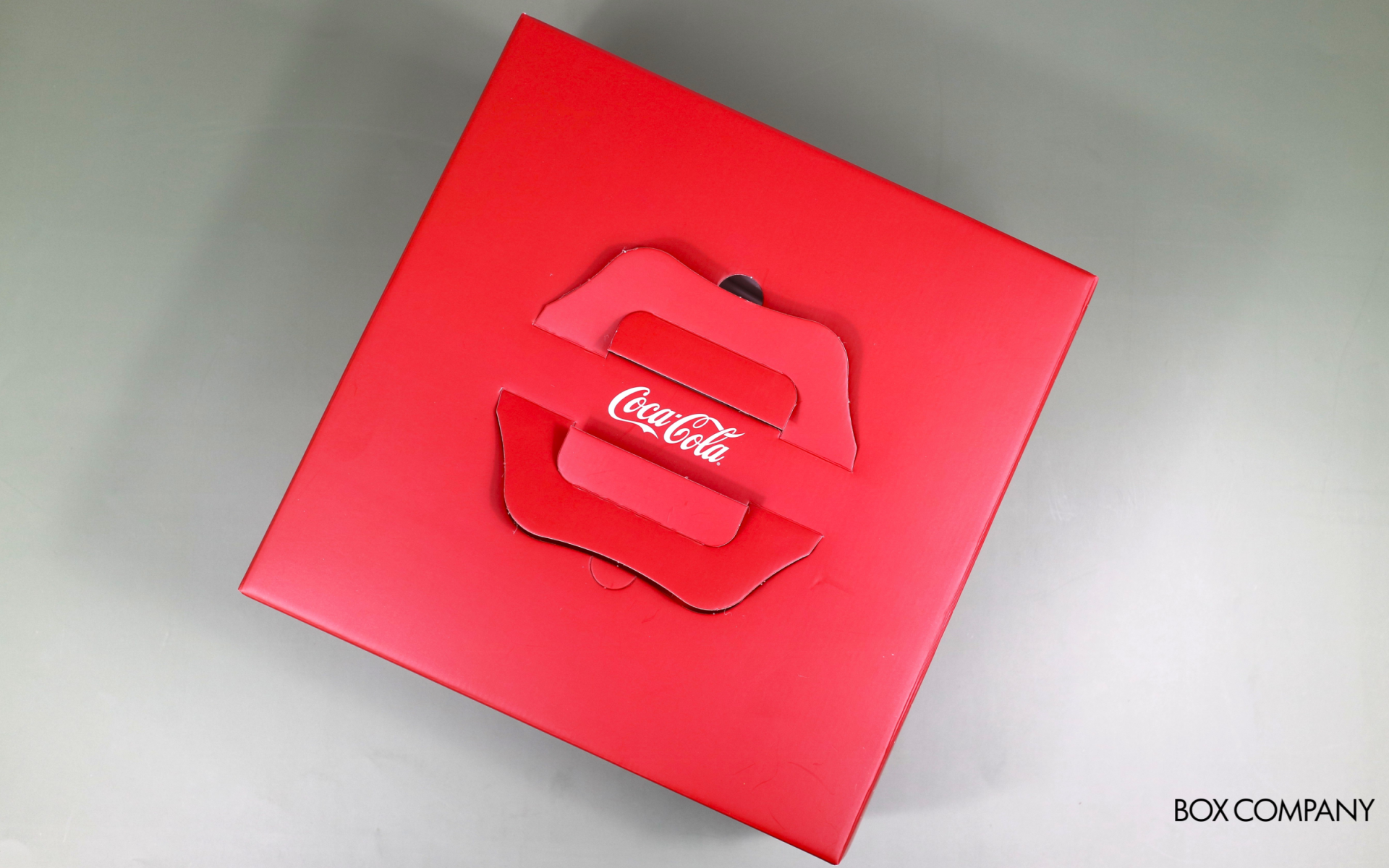 코카콜라 크리스마스 굿즈 패키지 제작