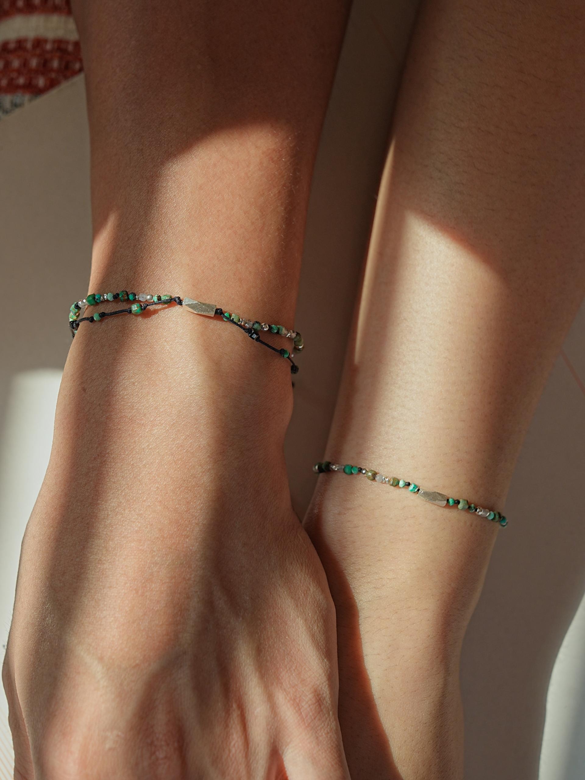 12月) 하쿠나마타타, couple line bracelets