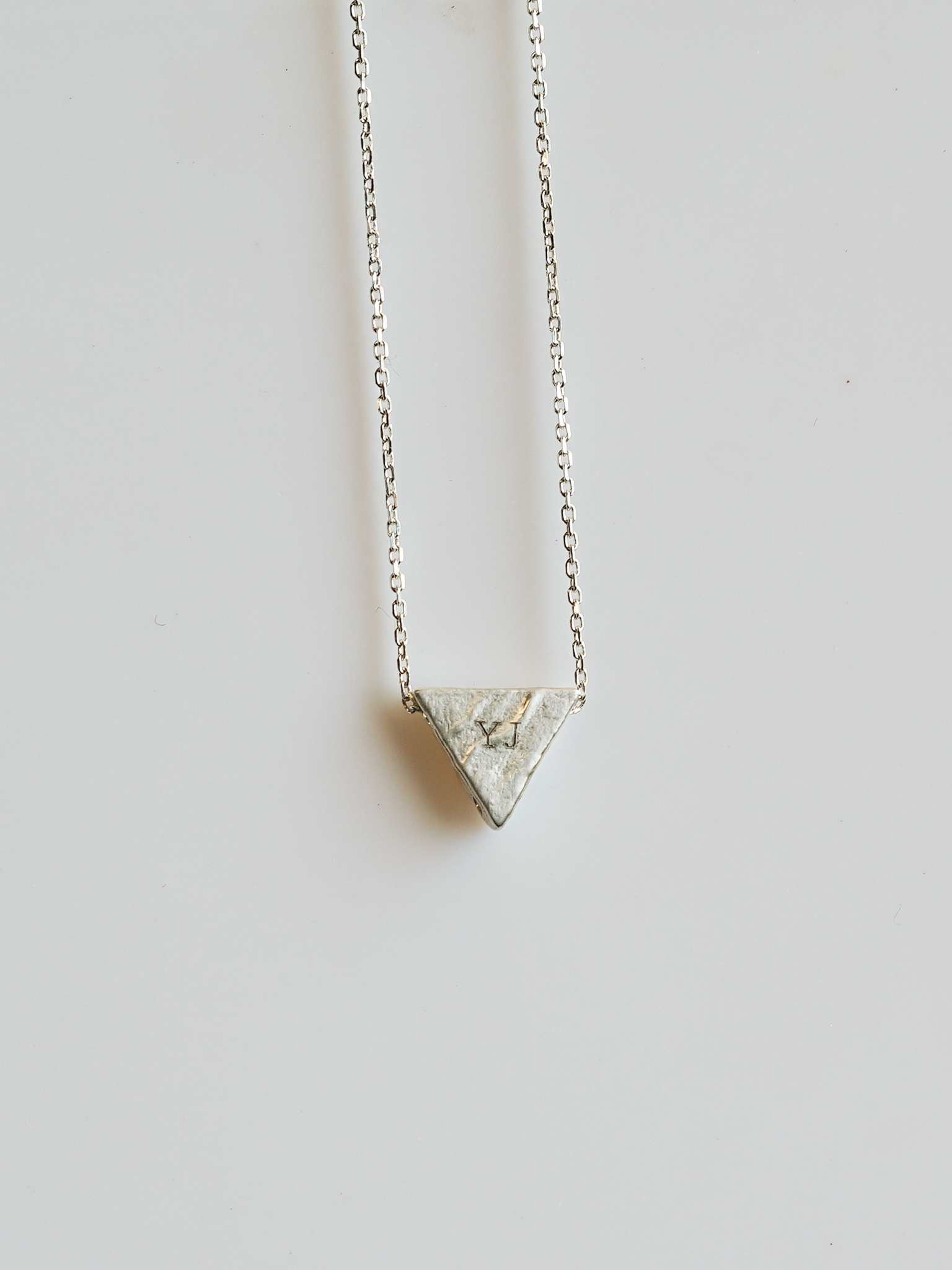 세발자전거, silver necklace