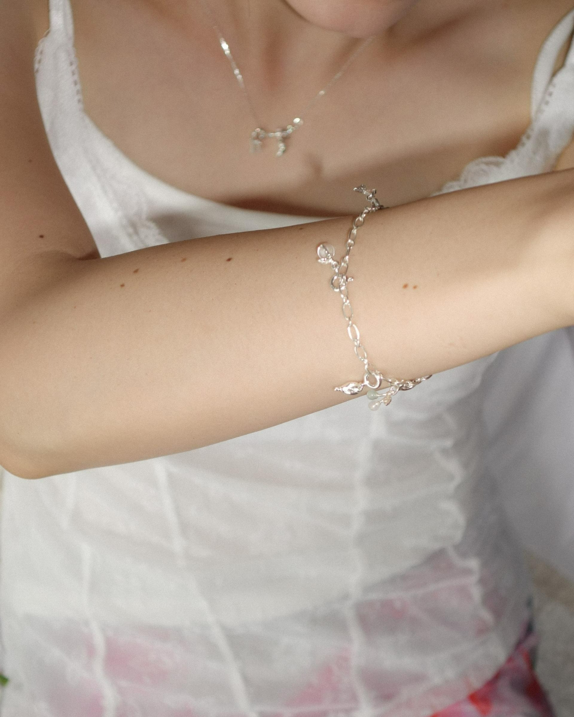 나의 정원, silver bracelet