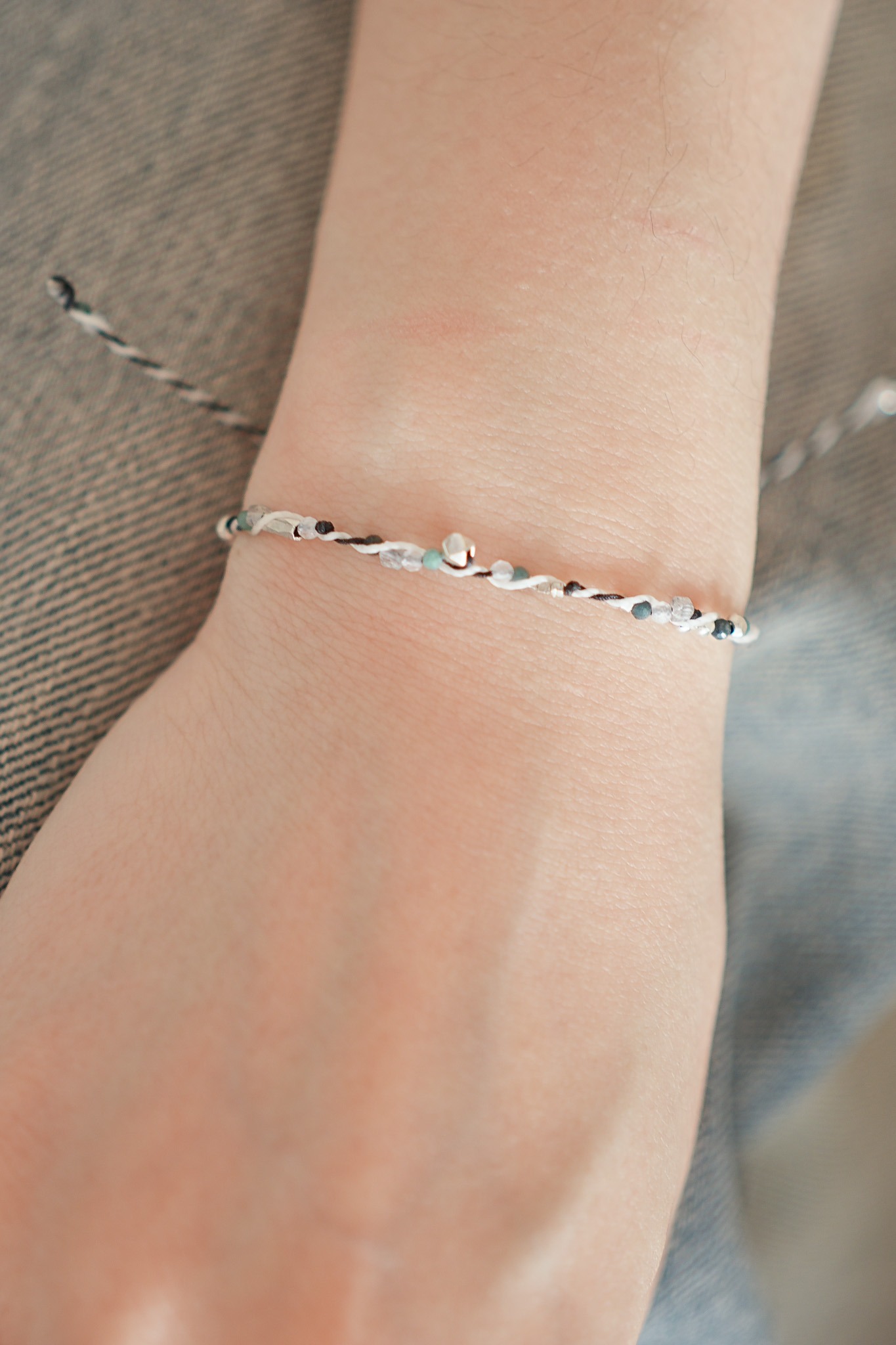 6月) 다정한 바다, line bracelet